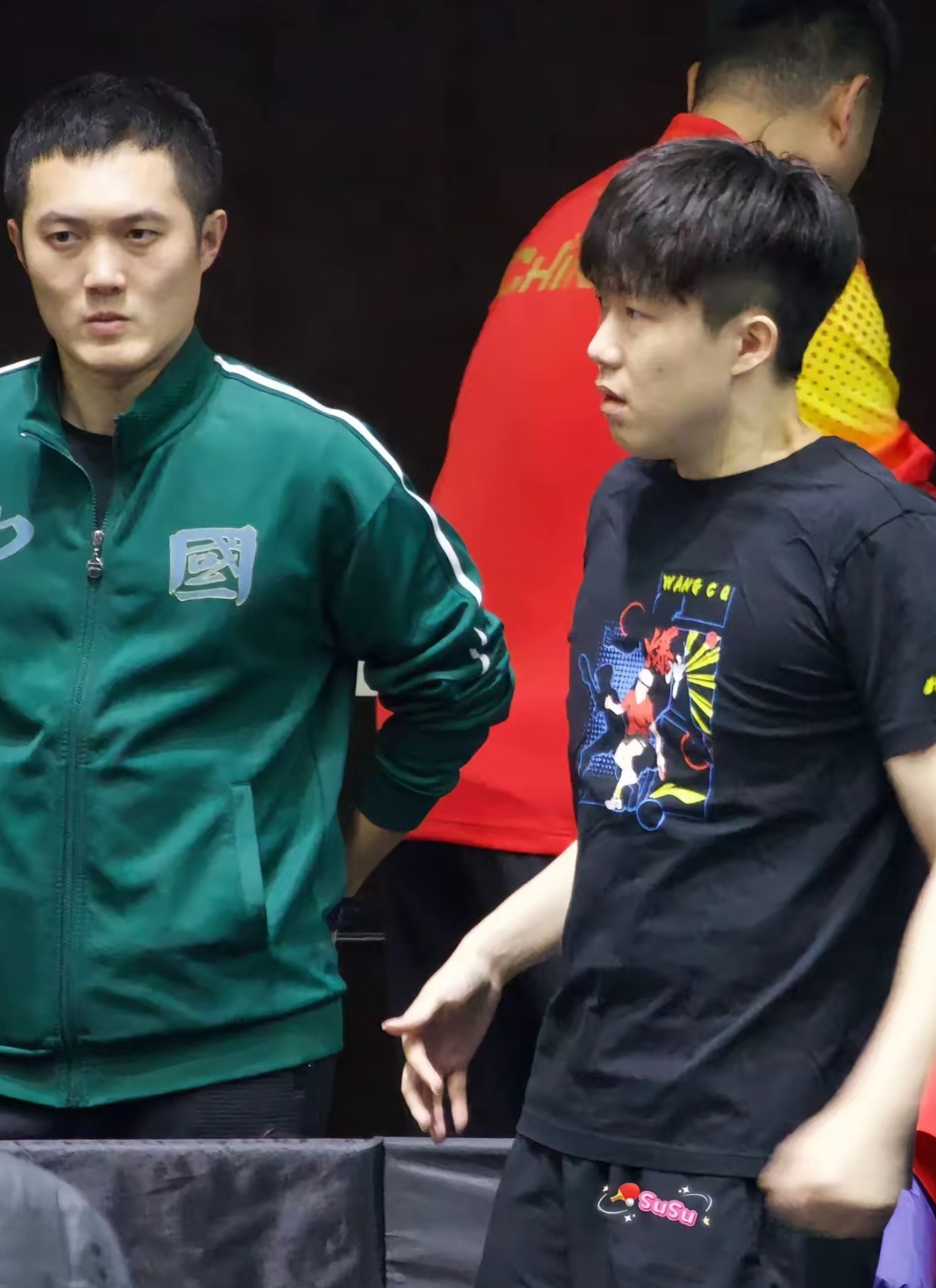 法国队翻盘中国队,张本智和惊艳四座 法国队翻盘中国队,张本智和惊艳四座