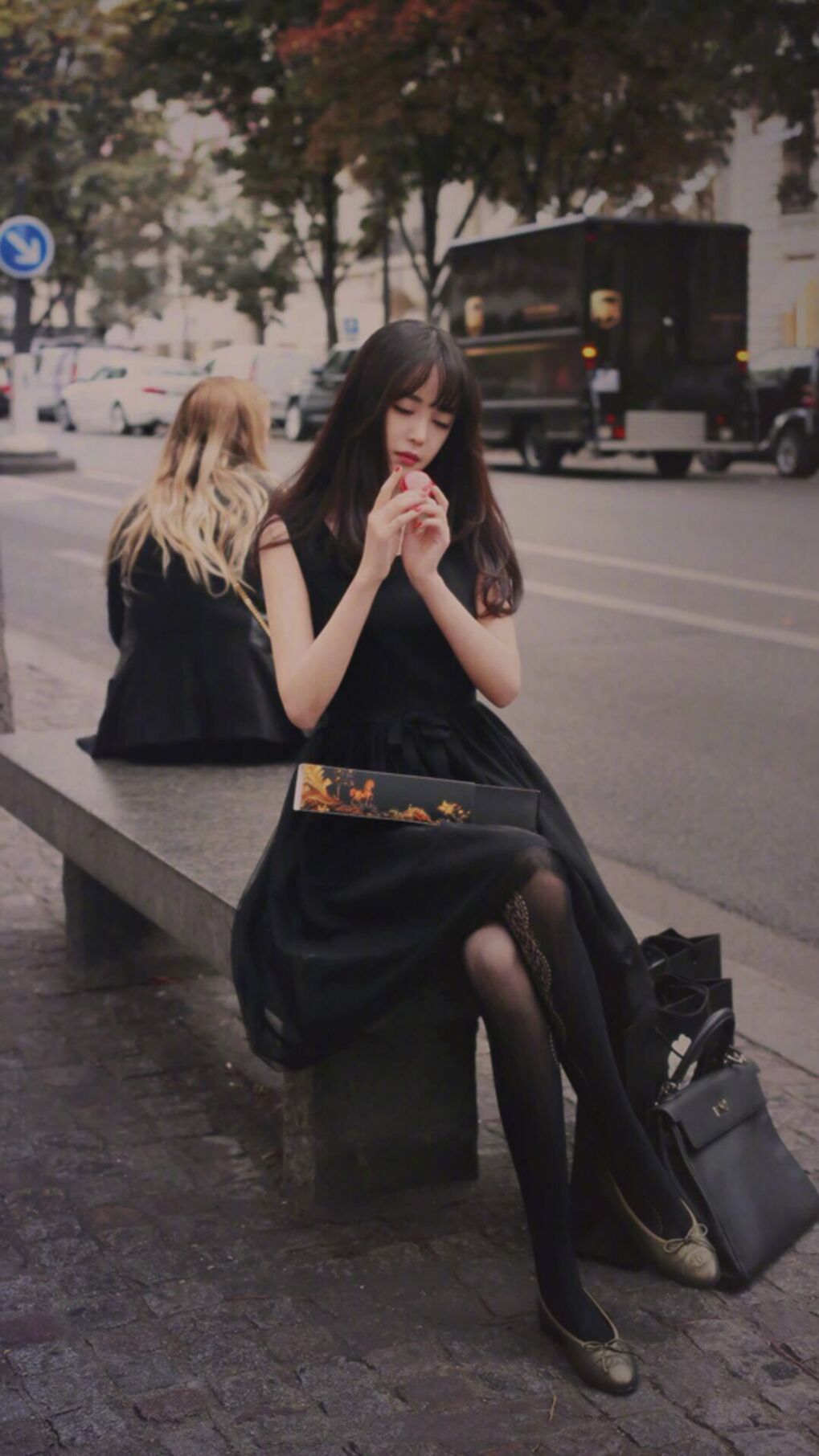 南美风暴席卷赛道，阿根廷车手在F1街道赛焦点战中力克加拿大王者